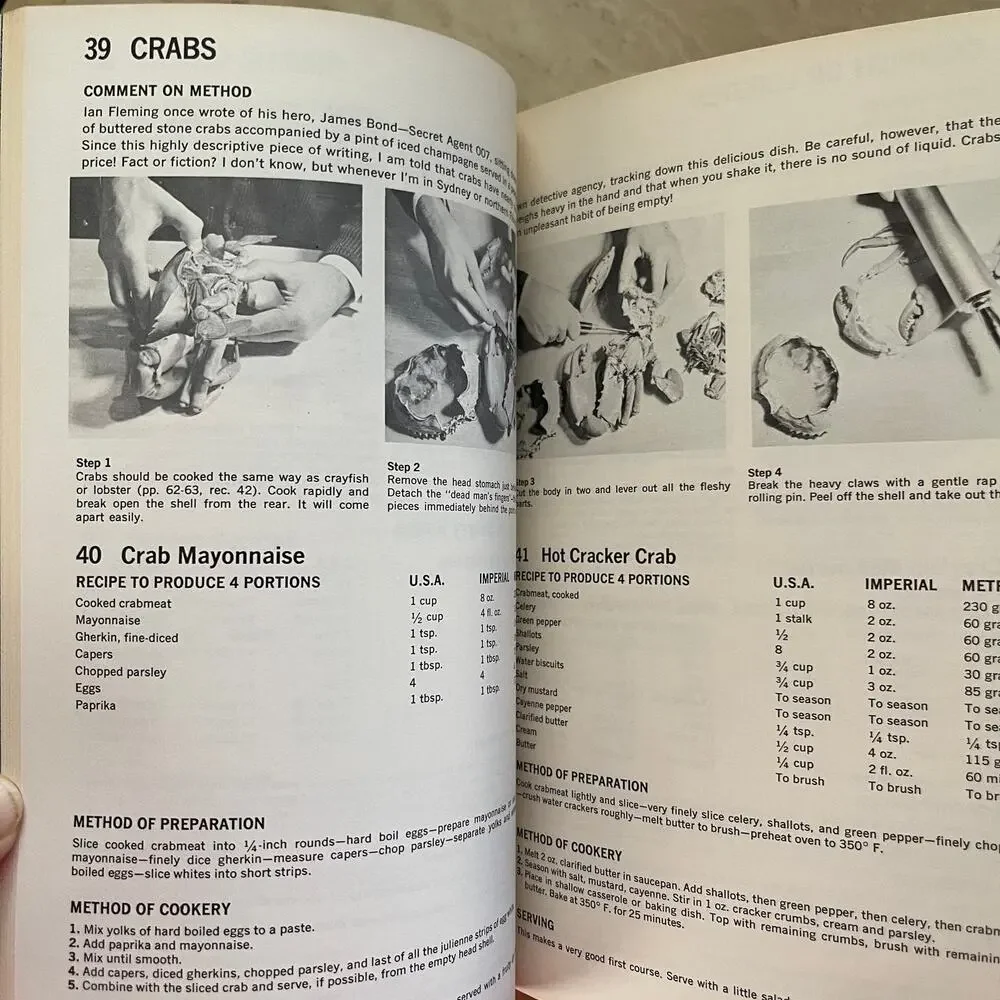 The Graham Kerr Cookbook The Galloping Gourmet Vintage 1969